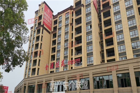 西苑花园2室2厅1卫92m2精装修